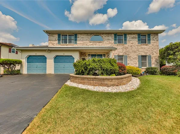 1227 Fairmont St, Whitehall, PA 18052