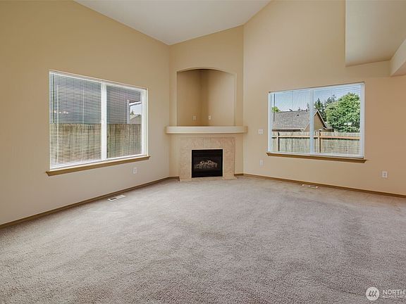4th image of 4024 152nd Street Ct E