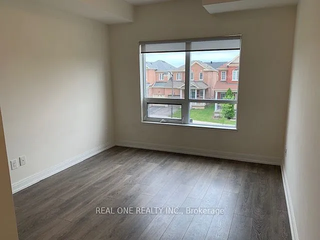 540 Bur Oak Ave #225 — Photo 9