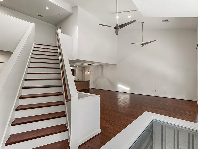 349 Sydnor St — Photo 17