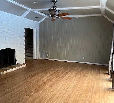 3rd image of 1216 Boca Chica Dr
