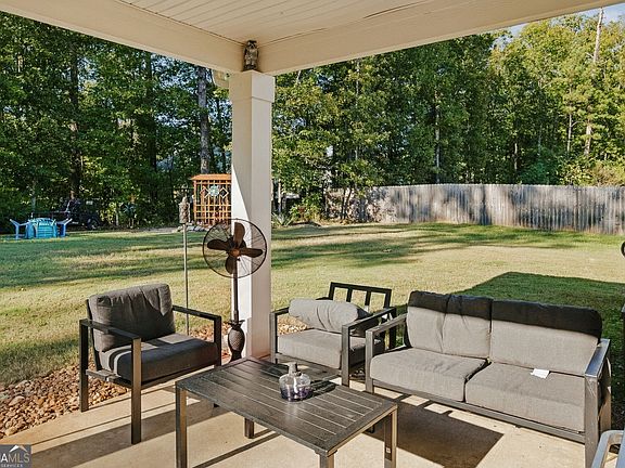 5th image of 709 Springhill Dr