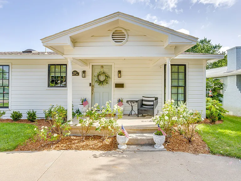 4632 Pershing Ave — Photo 25