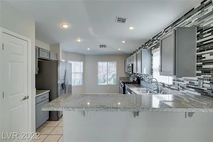 279 Deerleap Cir — Photo 11