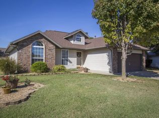 833 S Duke Ave, Springfield, MO 65802