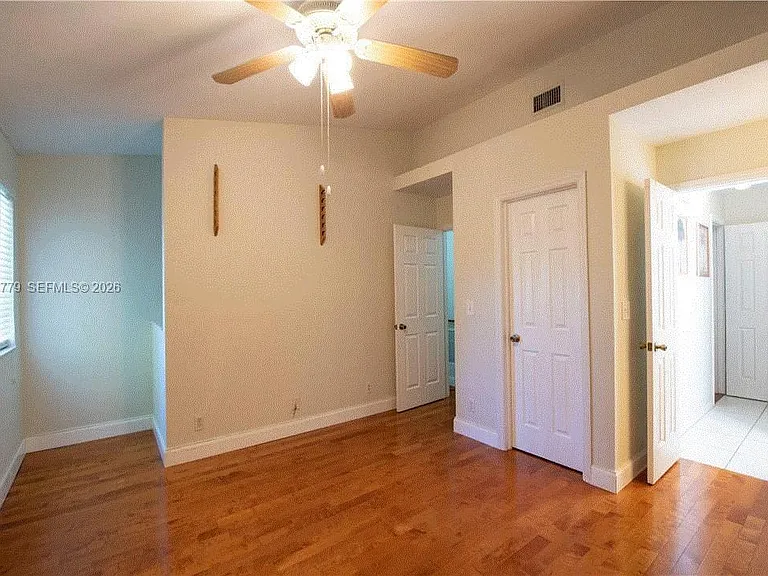 81 SW 3rd St #81 — Photo 36