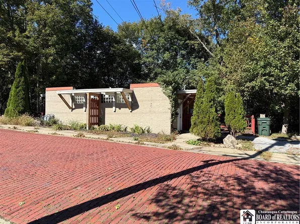 212 Front St, Jamestown, NY 14701