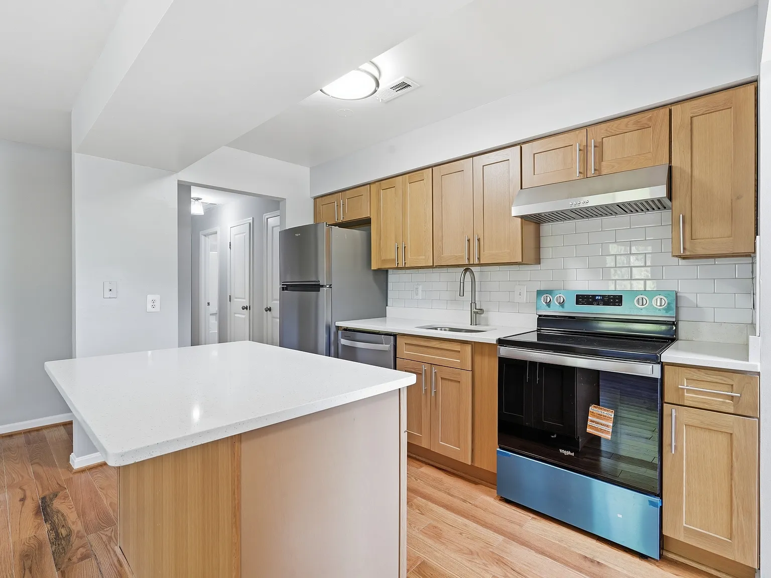 4804 Calvert Road - 3 — Photo 4