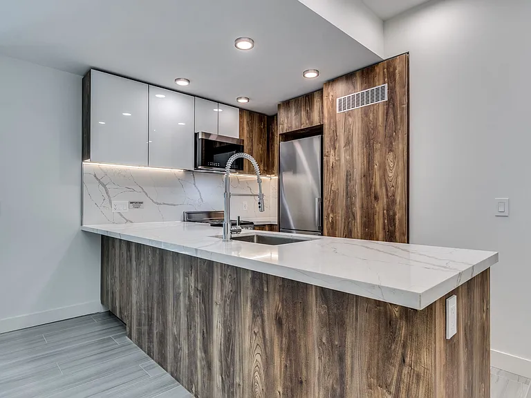 1168 Pendrell St #210 — Photo 5