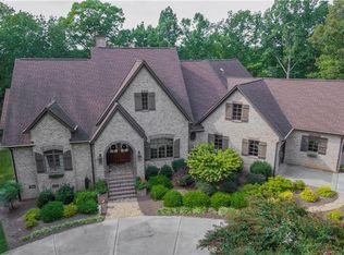 185 Point View Ct, Denton, NC 27239