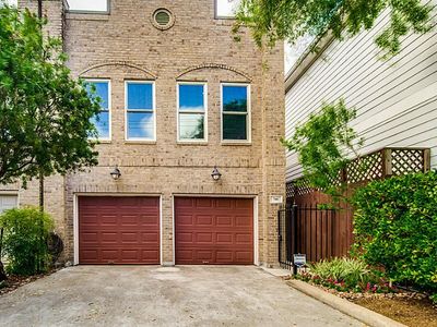 700 E 20th St, Houston, TX, 77008