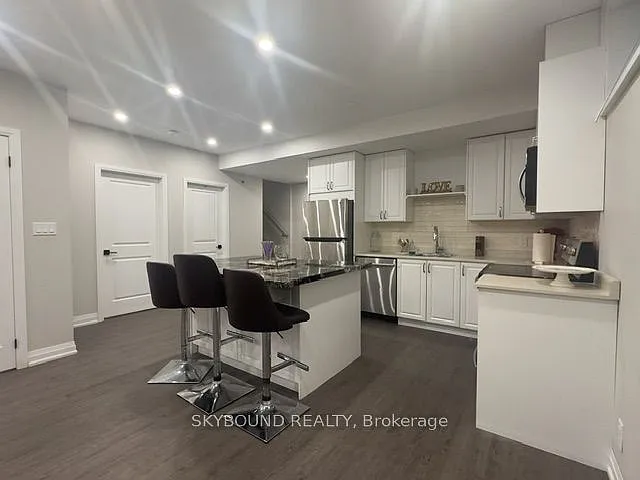 48 Enfield Ave #BASEMENT — Photo 3
