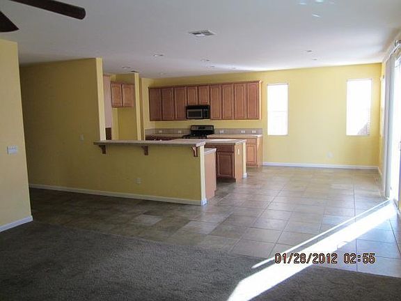 5th image of 315 Summer Phlox Ln