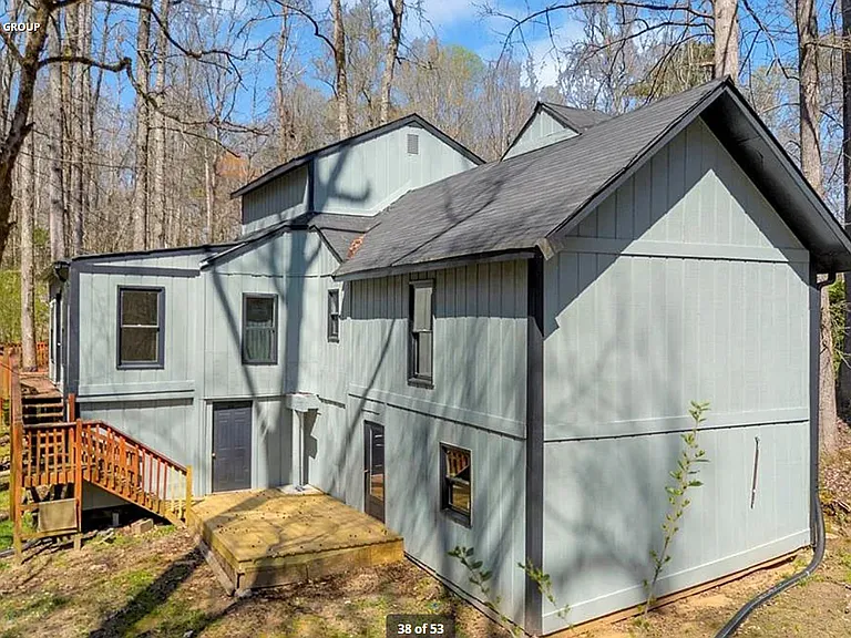 127 Mountainside Dr E — Photo 6
