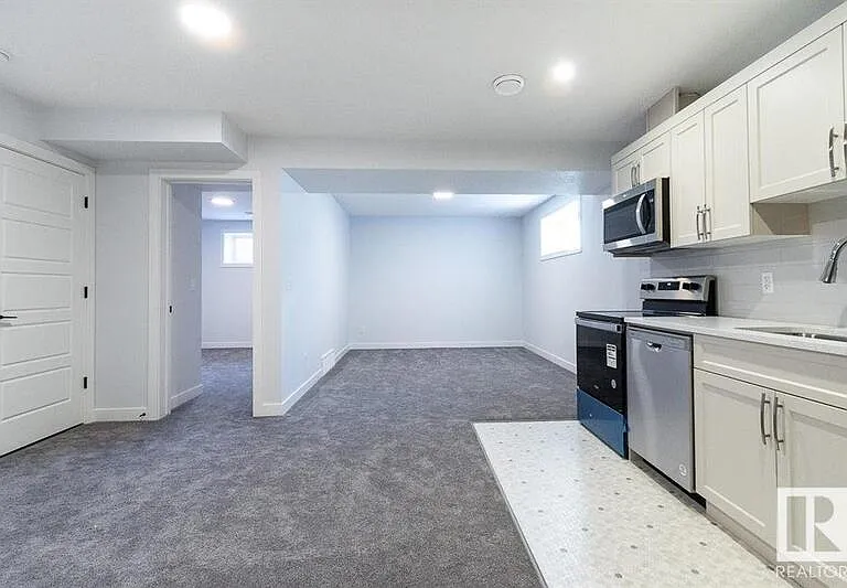 32 Rosewood Way #BASEMENT — Photo 4