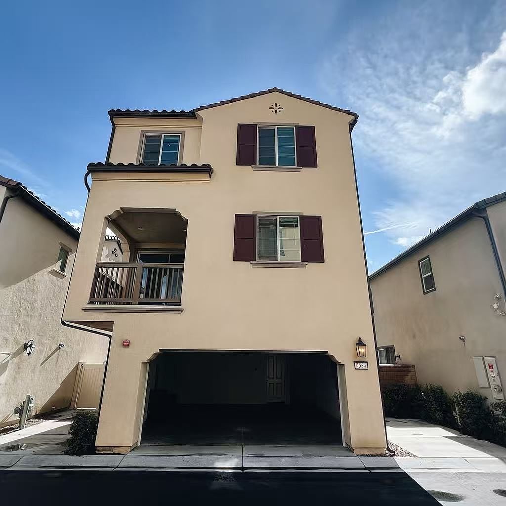 7554 Botany St, Chino, CA 91708 | Zillow