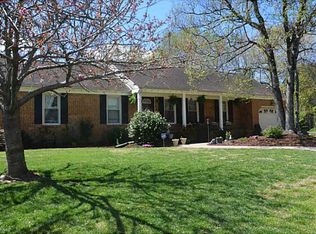 704 Wild Cherry Ct, Chesapeake, VA 23322