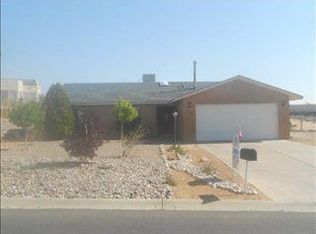 880 Ivory Rd SE, Rio Rancho, NM 87124
