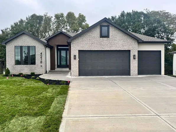 4218 NW 77th Ter, Kansas City, MO 64151