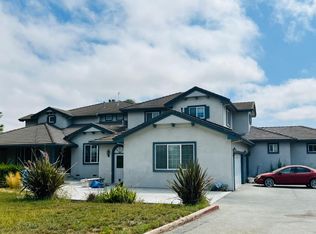 100 Cowden Rd, Hollister, CA 95023