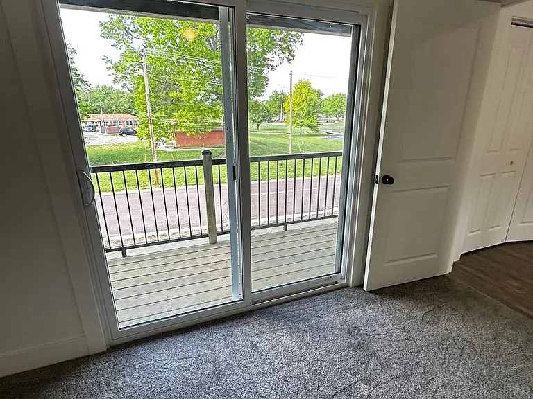 Sedalia Townhomes — Photo 16