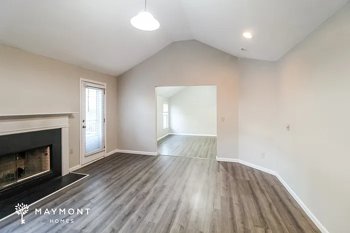 4465 Michael Jay St — Photo 8