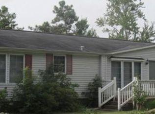 166 Dowdys Bay Rd, Grandy, NC 27939