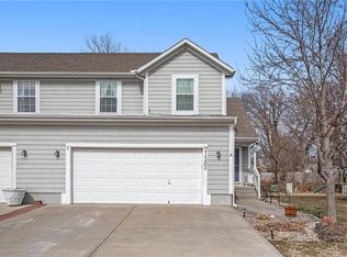 21502 S Main St, Spring Hill, KS 66083