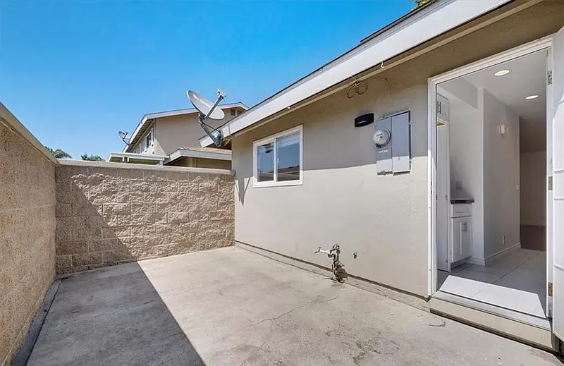 1 bed, 1.0 bath, 600 sqft, $2,000 — Photo 4