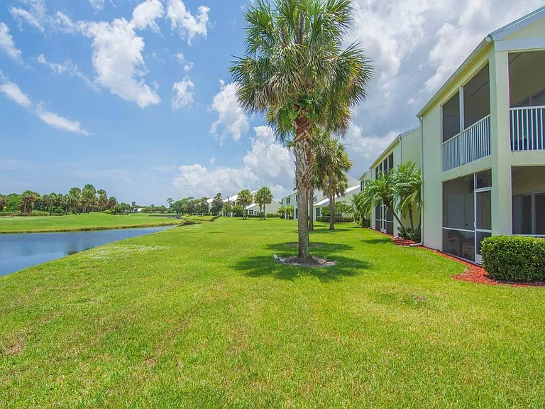 4210 Gator Trace Ave #B — Photo 47