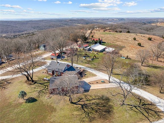 5th image of 17003 Old Cricket Rd