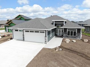 1102 Community Loop, Bismarck, ND 58503