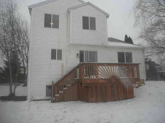 4th image of 258 Plymouth Ct