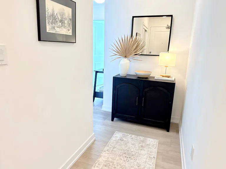460 Dundas St E #1009 — Photo 14
