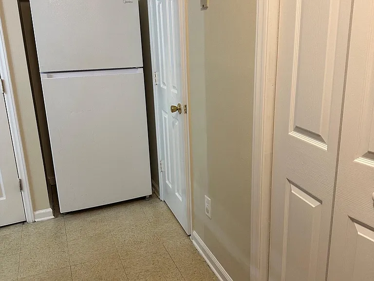 120 Concord Dr #A — Photo 5