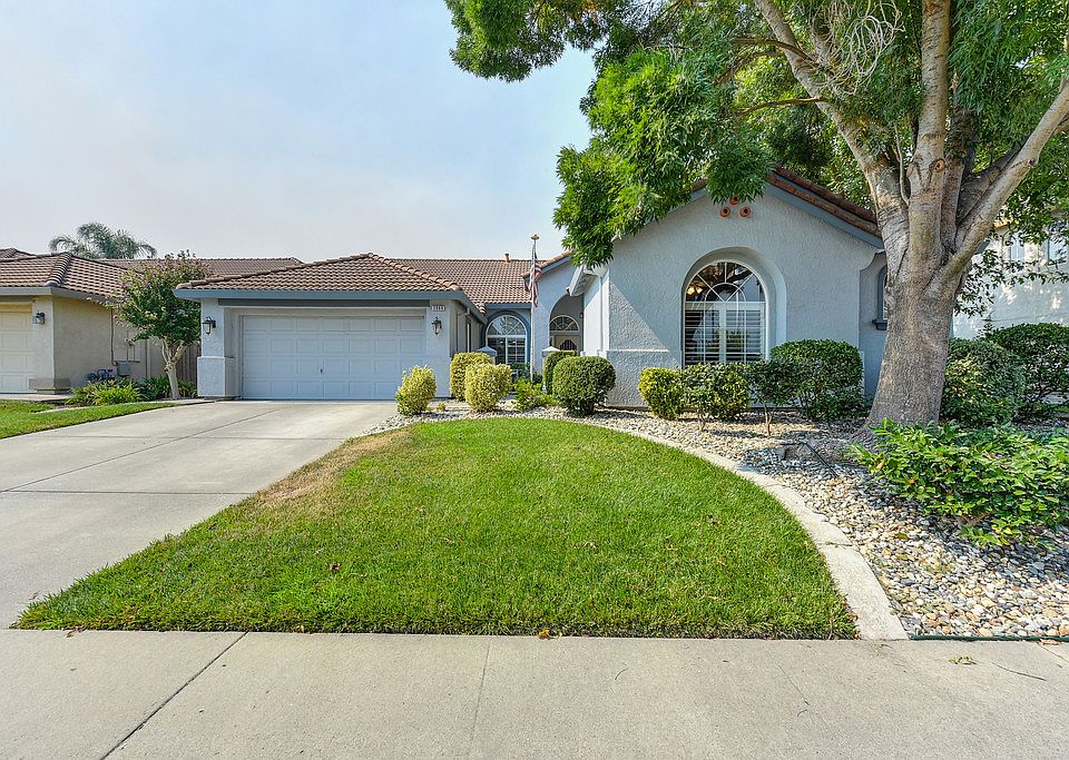 1st image of 2960 Chateau Montelena Way