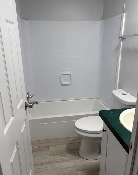 1025 Deborah Ln — Photo 5