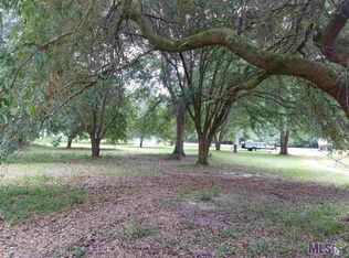 13587 Carey Rd, Baker, LA 70714