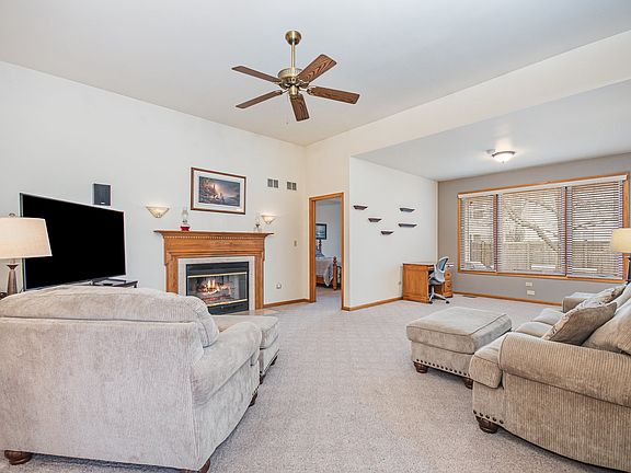 3rd image of 22907 Bussey Dr