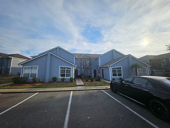 2nd image of 163 Mango Dr #B