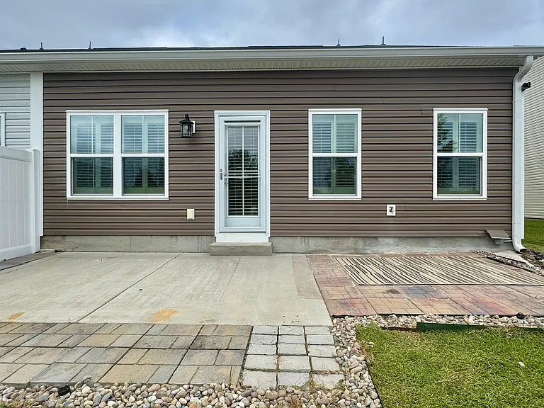 337 Golan Cir #C — Photo 29
