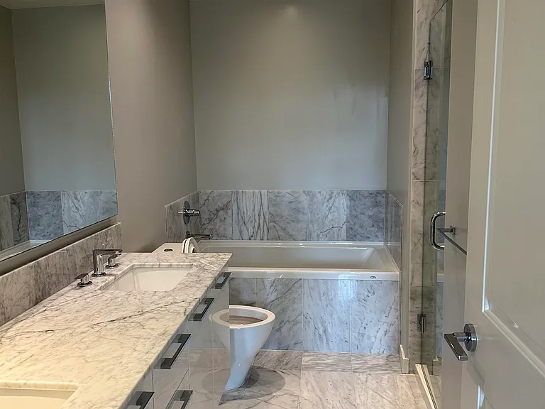 5638 Birney Ave #205 — Photo 20