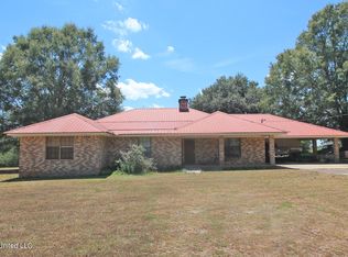 1102 Cecil Havard Rd, Lucedale, MS 39452