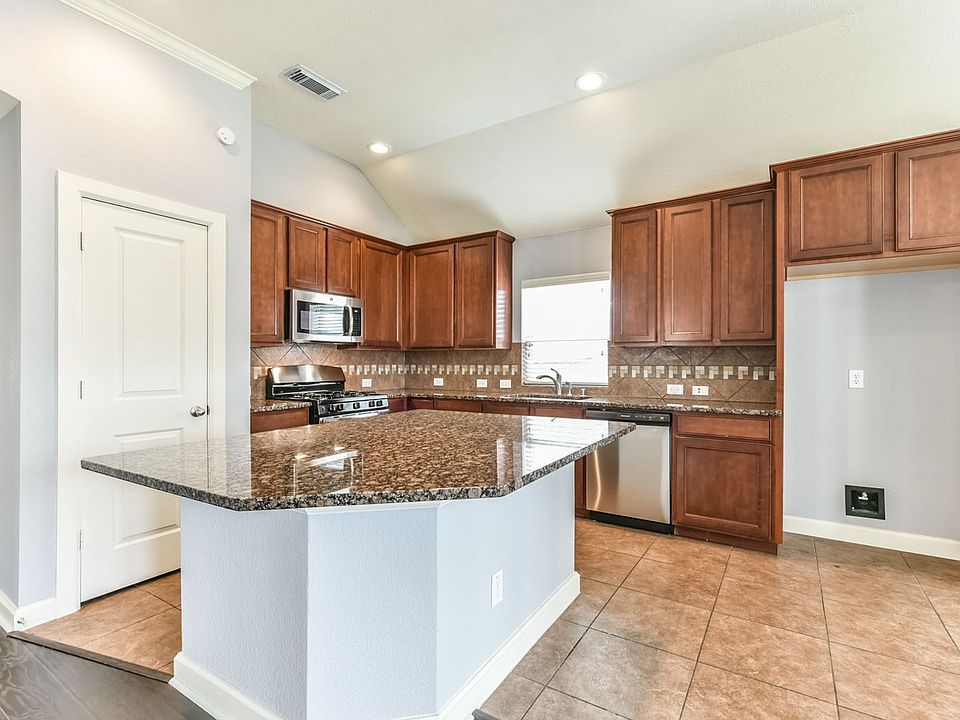 2421 Avalon Trace Ln, Pearland, TX 77581 Zillow