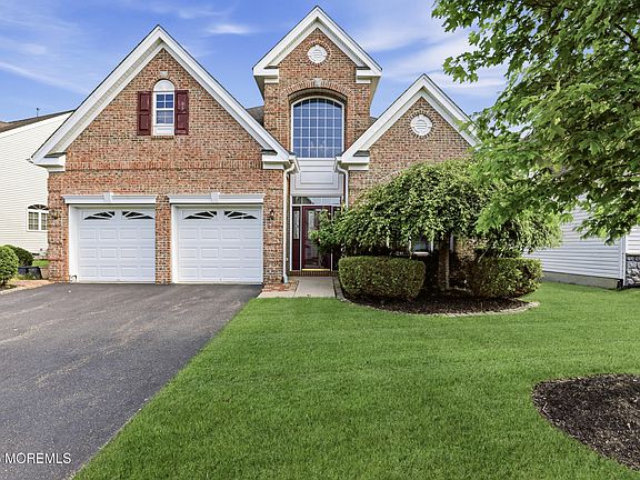 4th image of 54 Bay Hill Road
