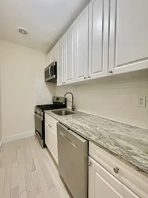 Rented by FirstService Realty (legacy) | media 2