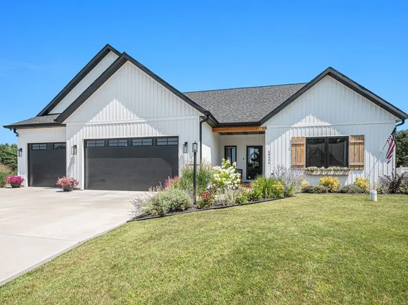 58426 Crossview Ln, Osceola, IN 46561