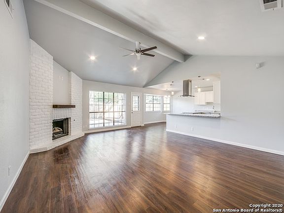 4th image of 8510 Slimwood Dr