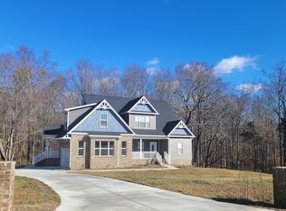 136 Glory Ct, Advance, NC 27006