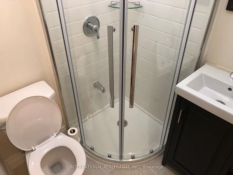 276 George St #2 — Photo 6